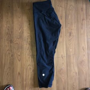 Lululemon crops 21’’